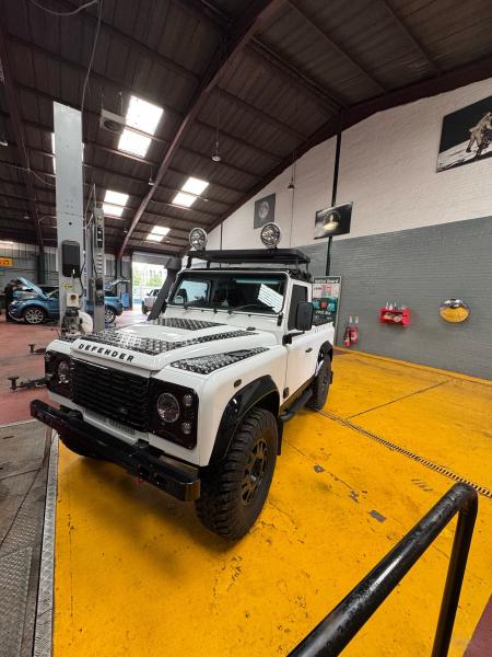 Defender 90 - Pick up back project 2 Gallery Main Photo